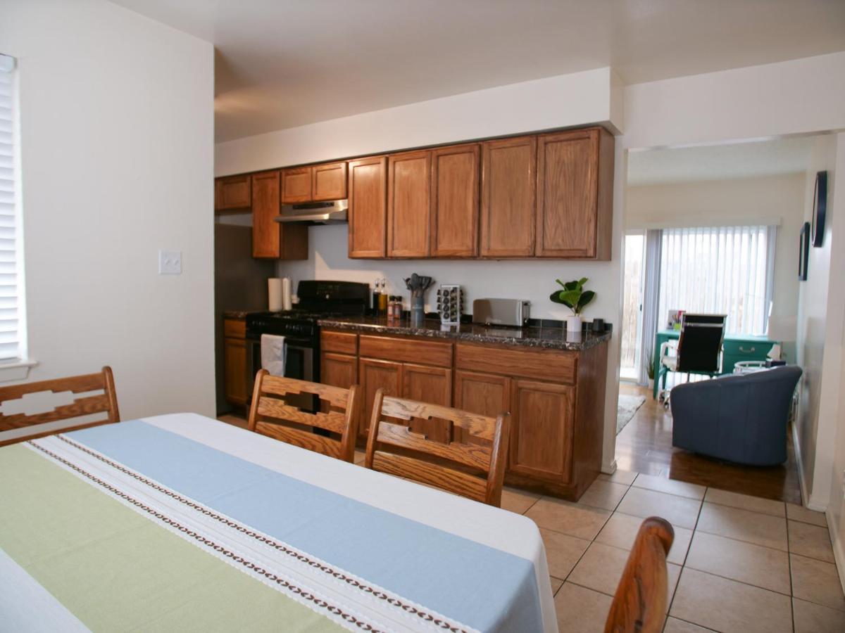 The Lilly Pad Apartment Албукерке Екстериор снимка